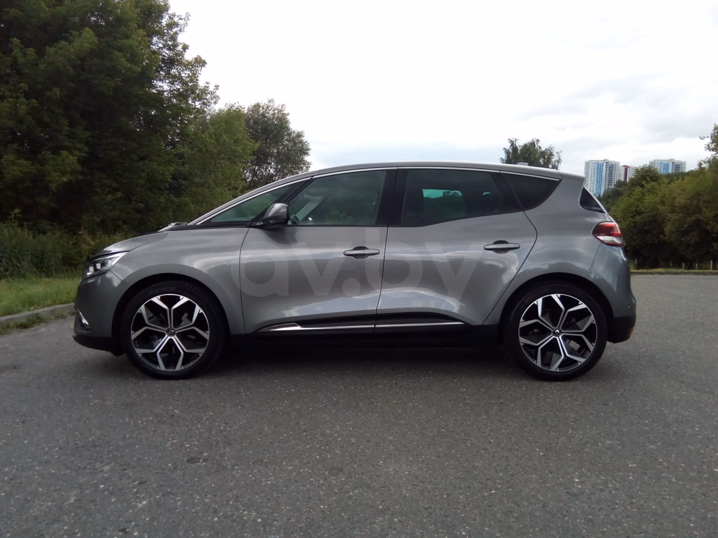 Renault Scenic фото 8