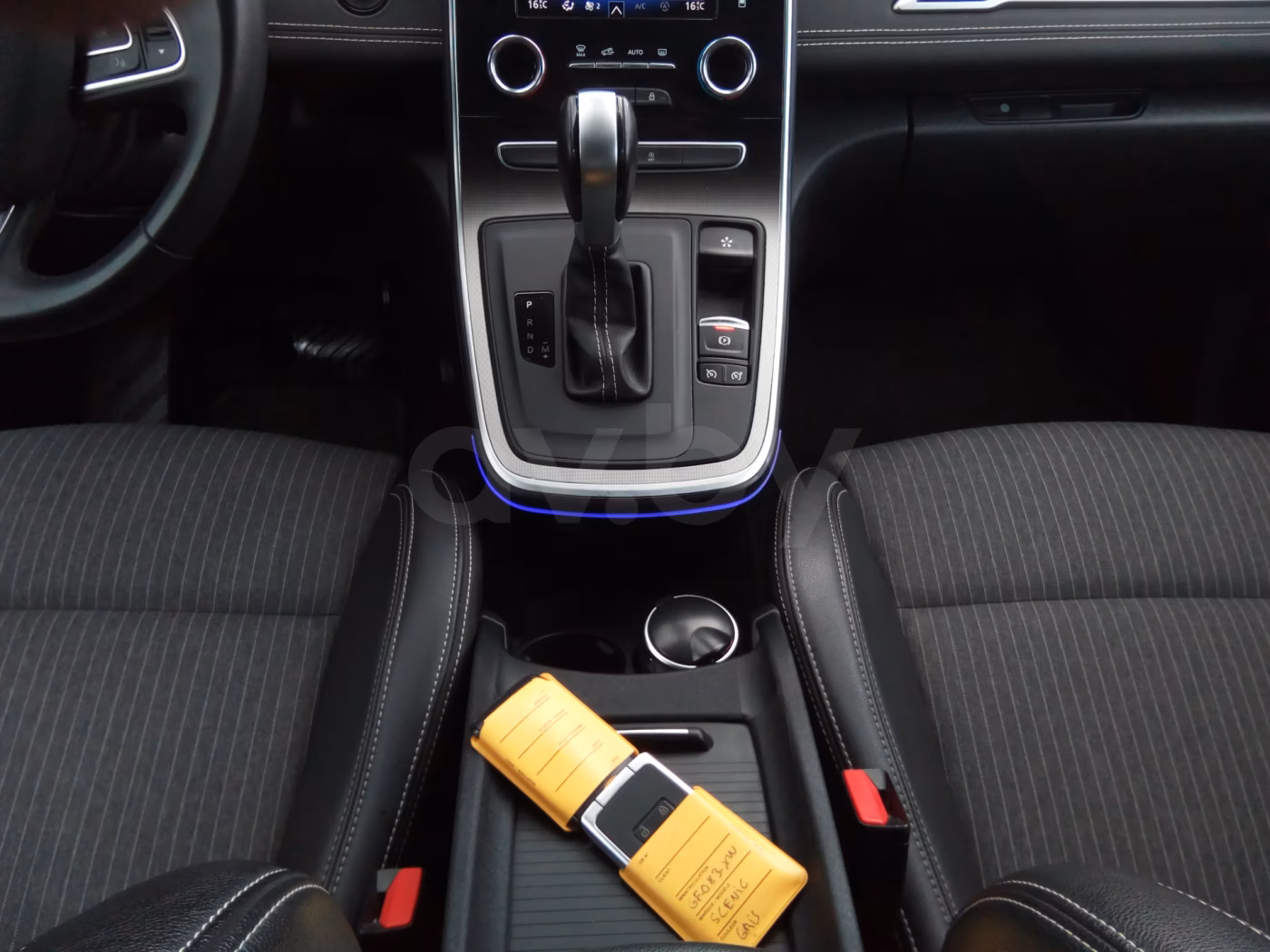 Renault Scenic фото 15