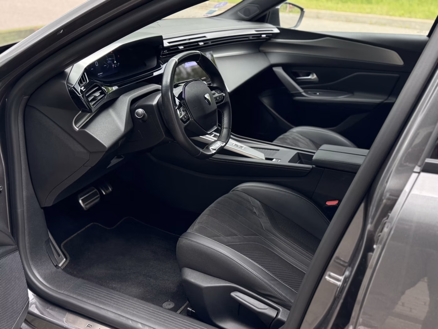 Peugeot 308 фото 13