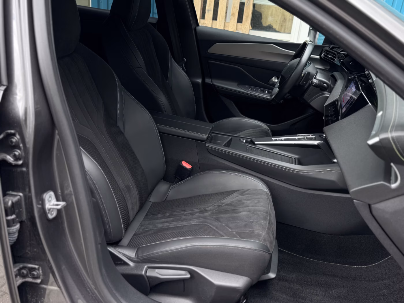 Peugeot 308 фото 25