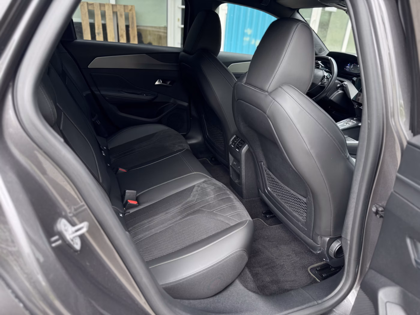 Peugeot 308 фото 27
