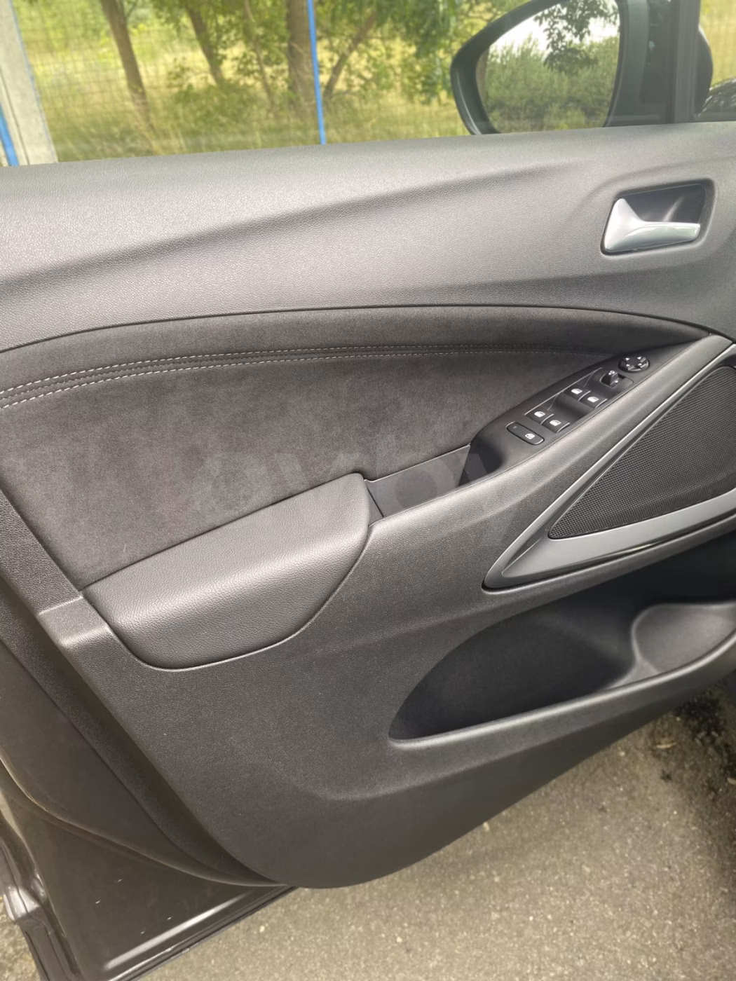 Opel Crossland X фото 14