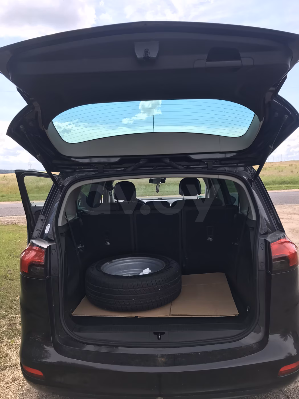 Opel Zafira фото 4