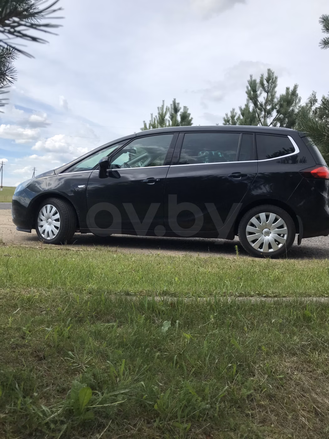 Opel Zafira фото 2