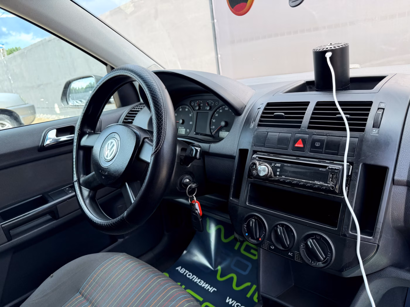 Volkswagen Polo фото 16