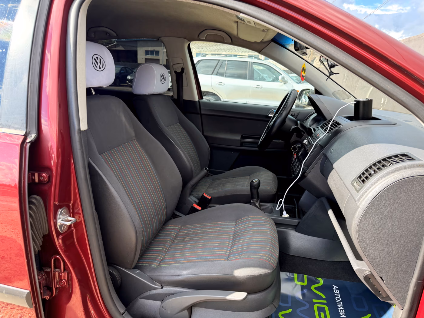 Volkswagen Polo фото 14