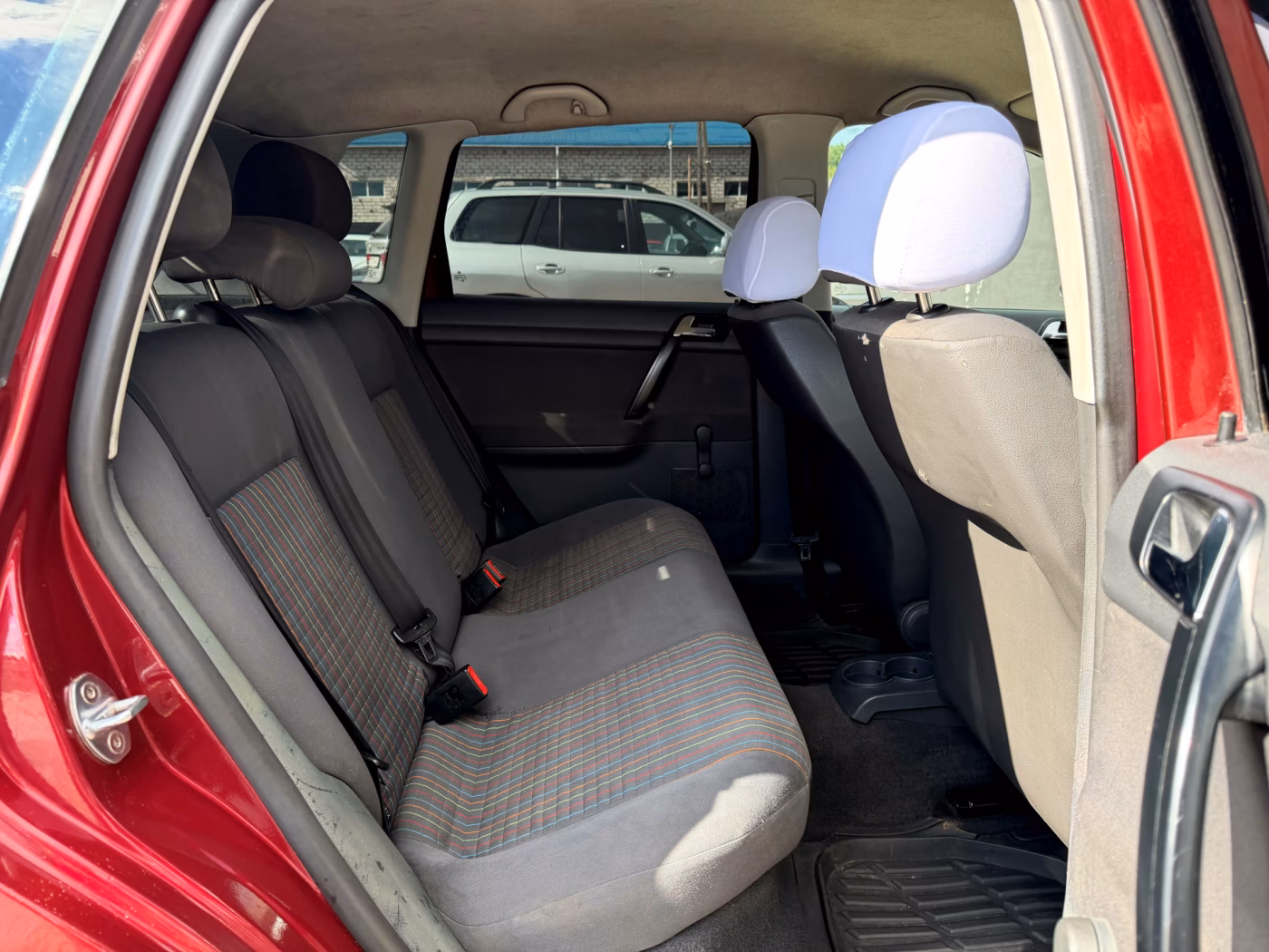 Volkswagen Polo фото 11