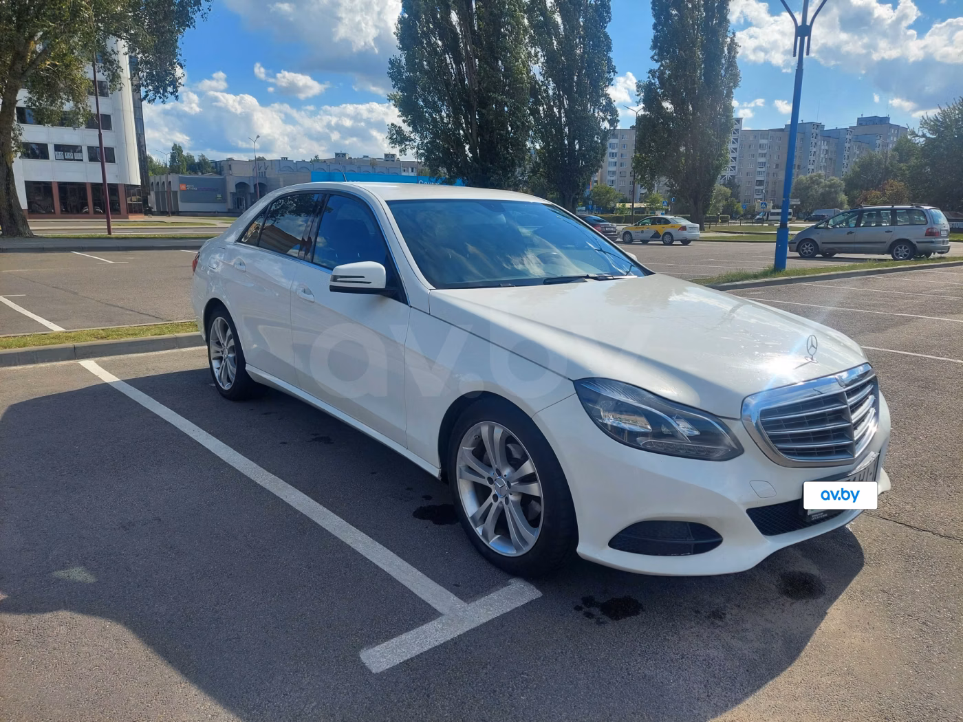 Mercedes-Benz E-Класс фото 5
