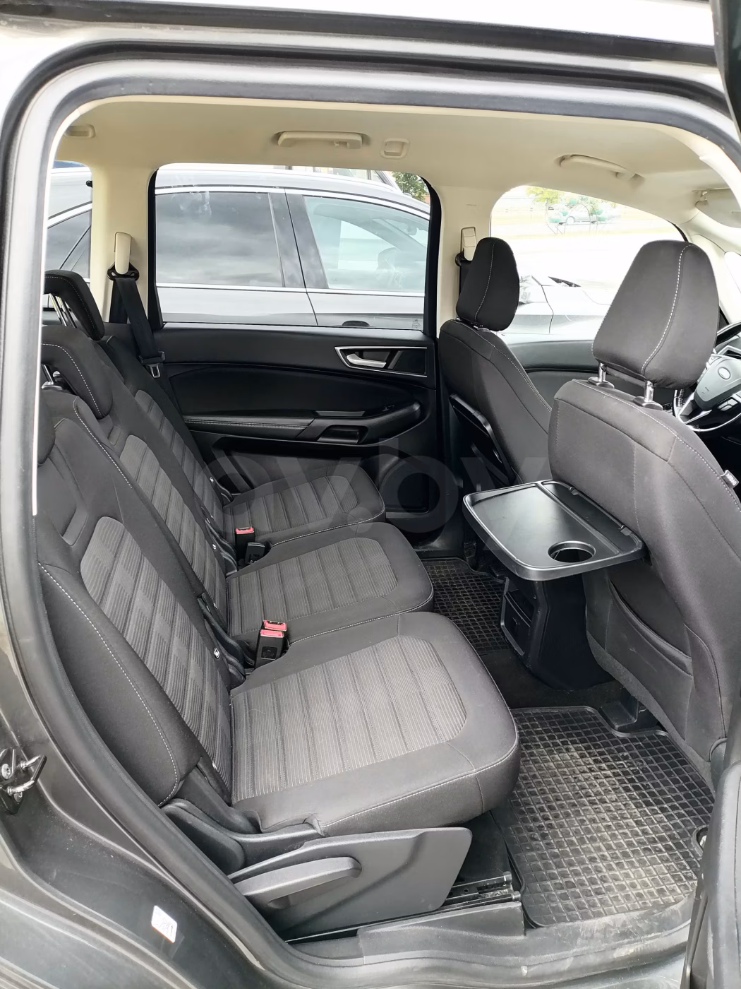 Ford Galaxy фото 11