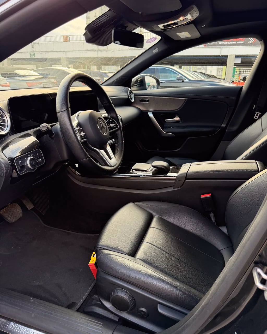 Mercedes-Benz CLA фото 10