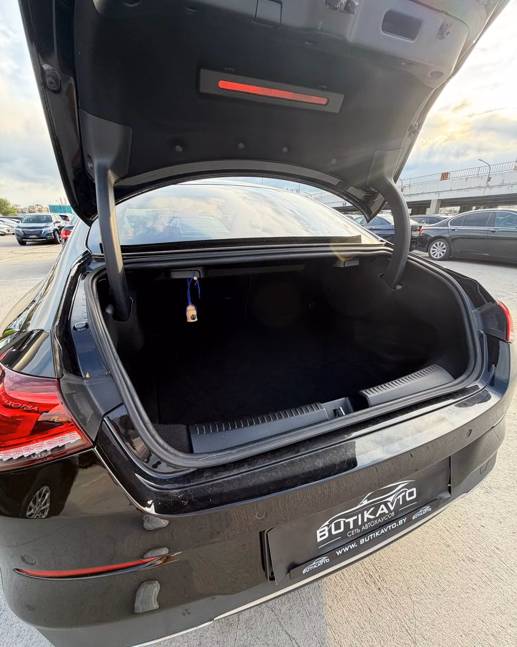 Mercedes-Benz CLA фото 12