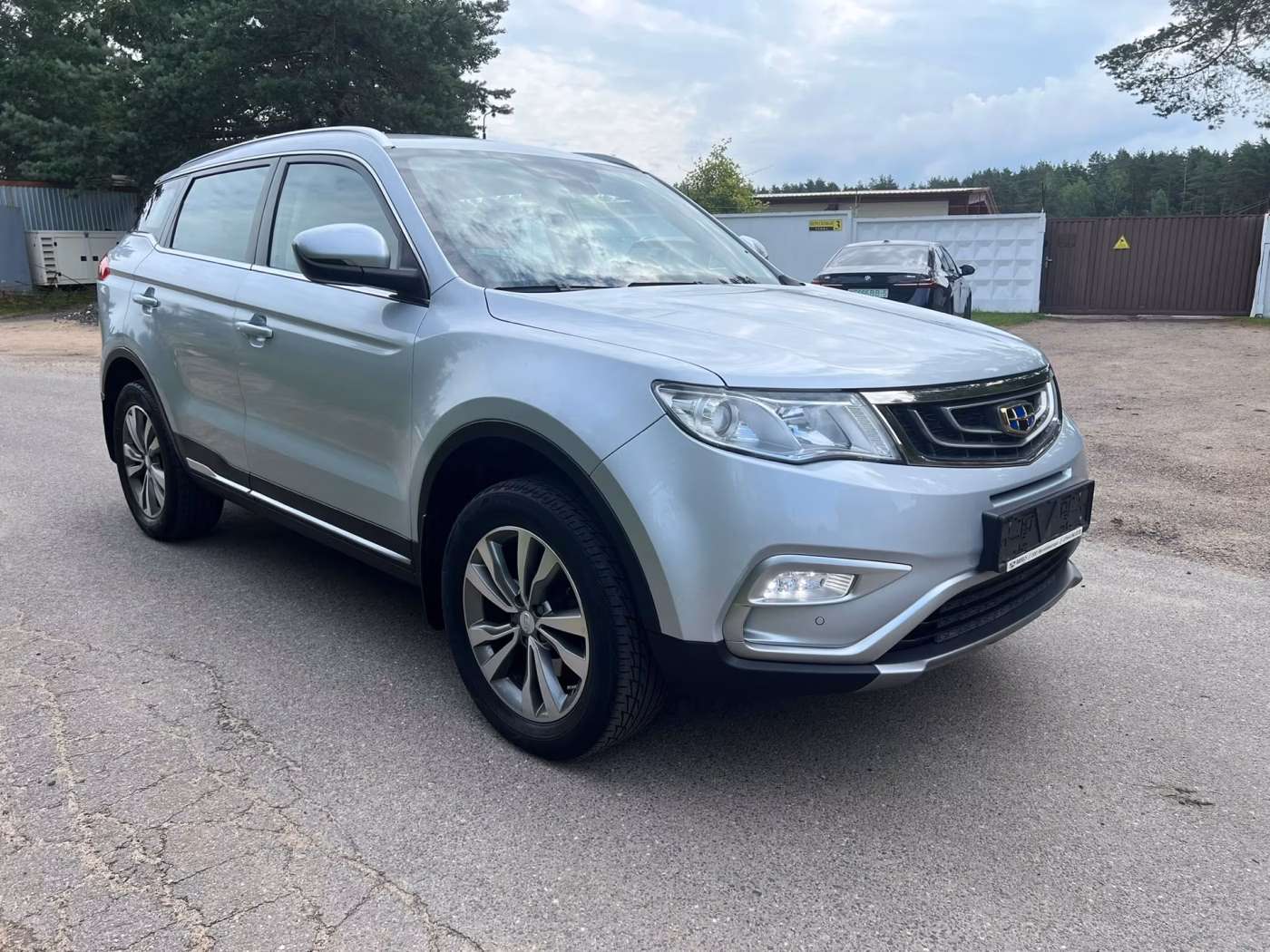 Geely Atlas фото 6