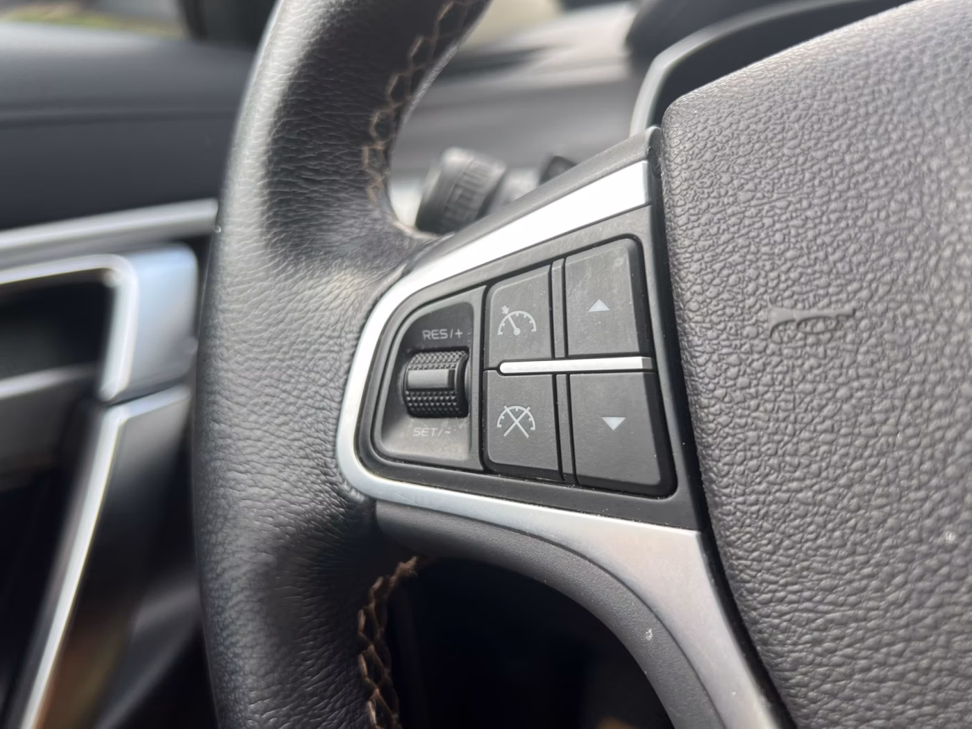 Geely Atlas фото 13