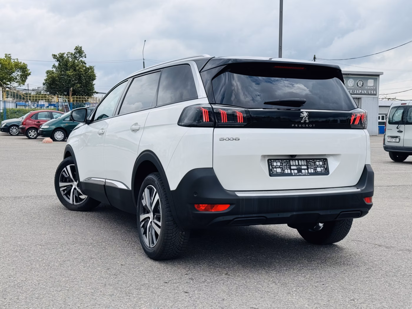 Peugeot 5008 фото 4
