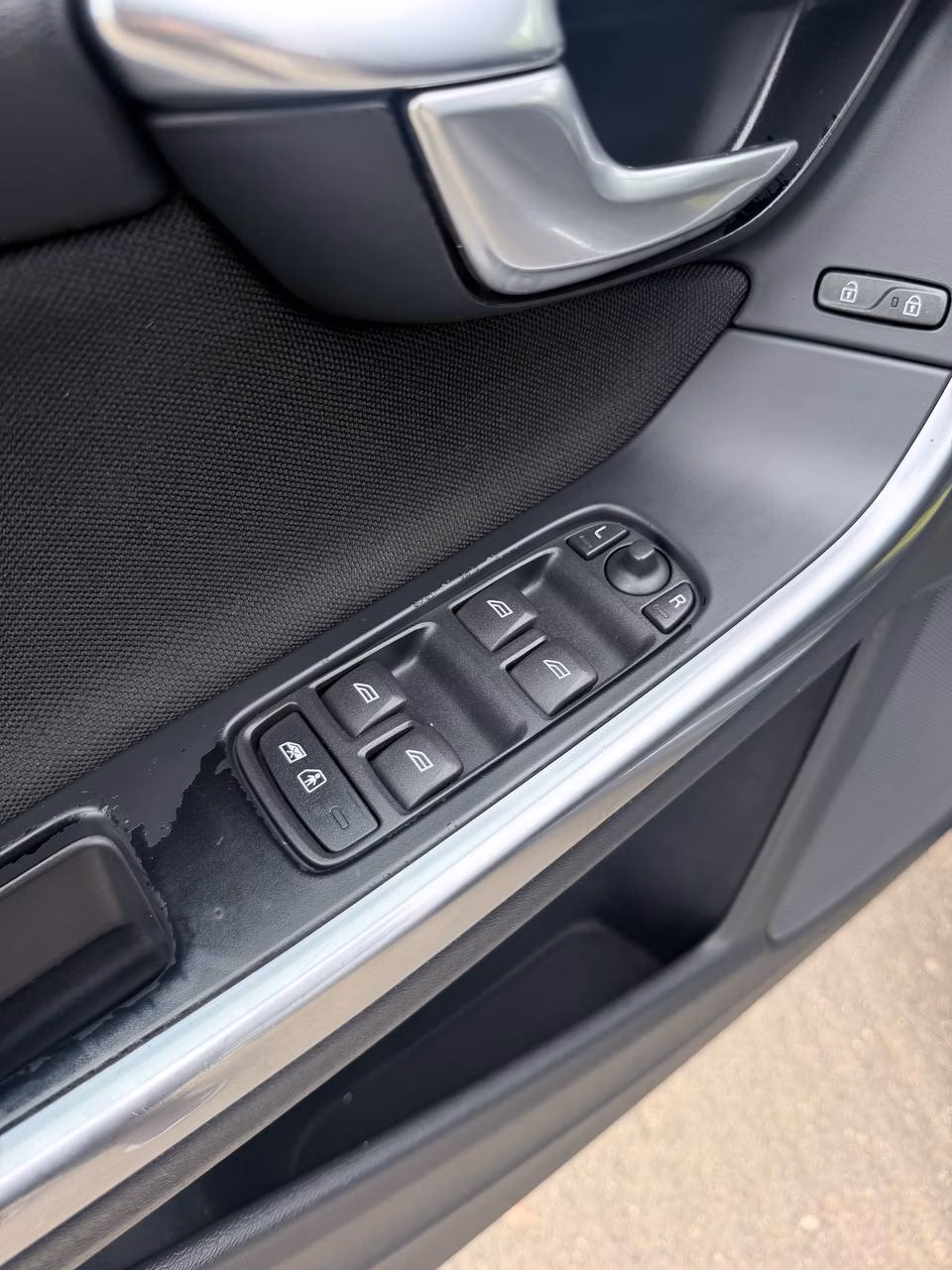 Volvo S60 фото 11