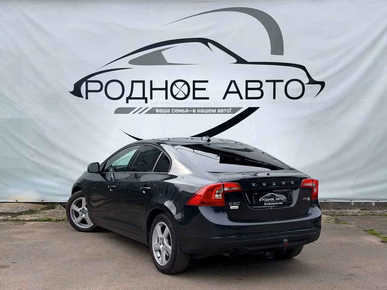 Volvo S60 фото 4