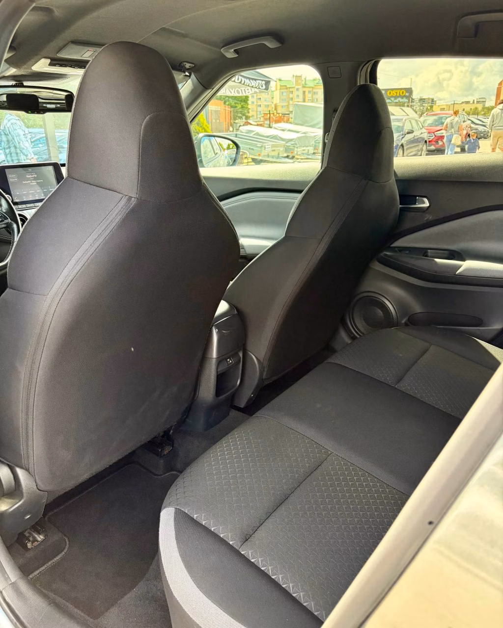 Nissan Juke фото 17