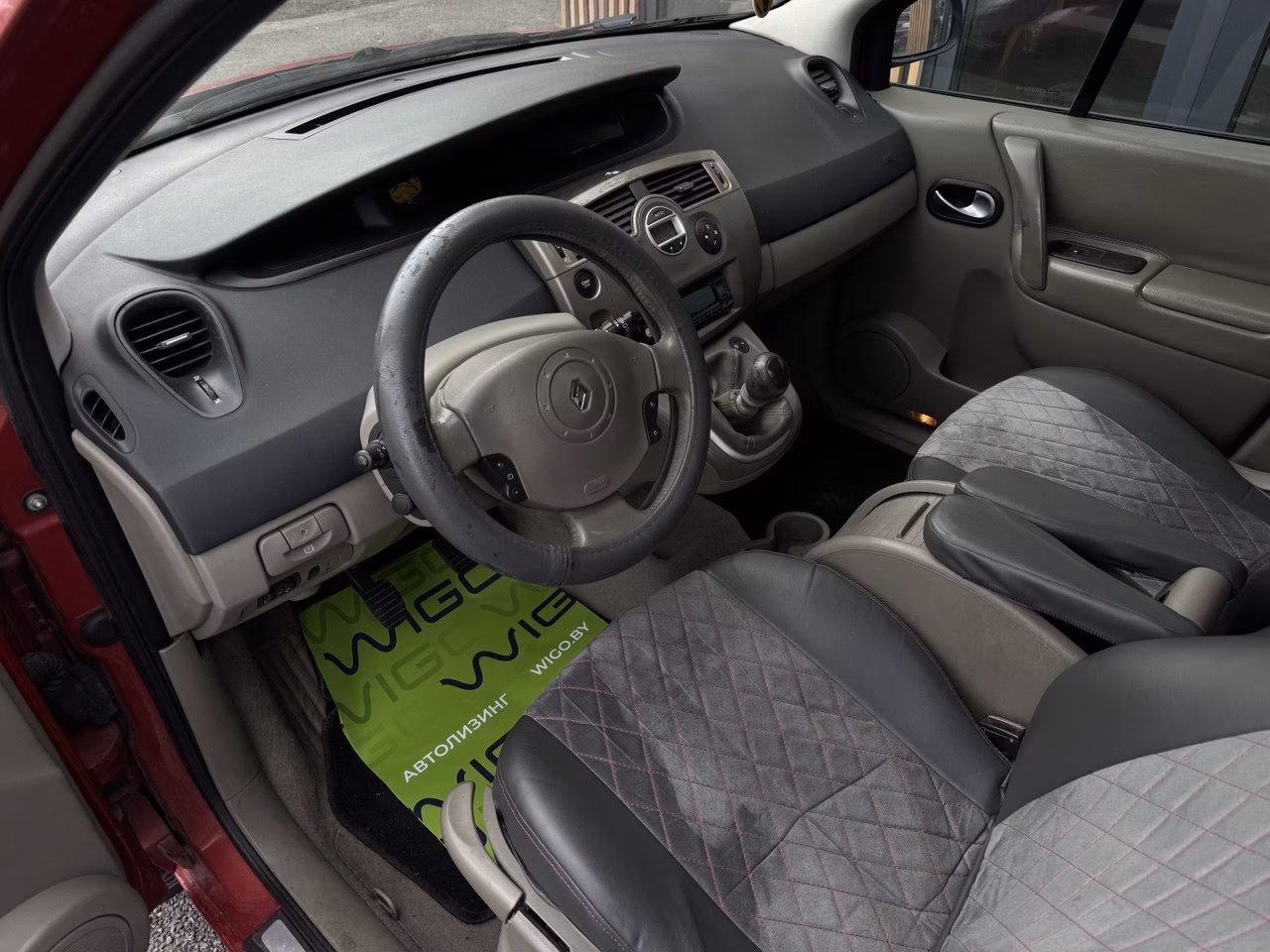 Renault Scenic фото 6