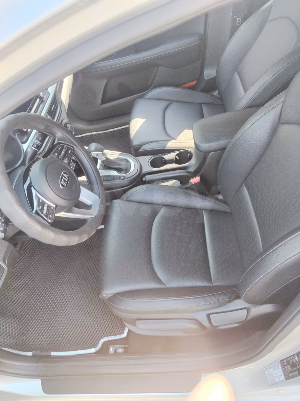 Kia K3 фото 7