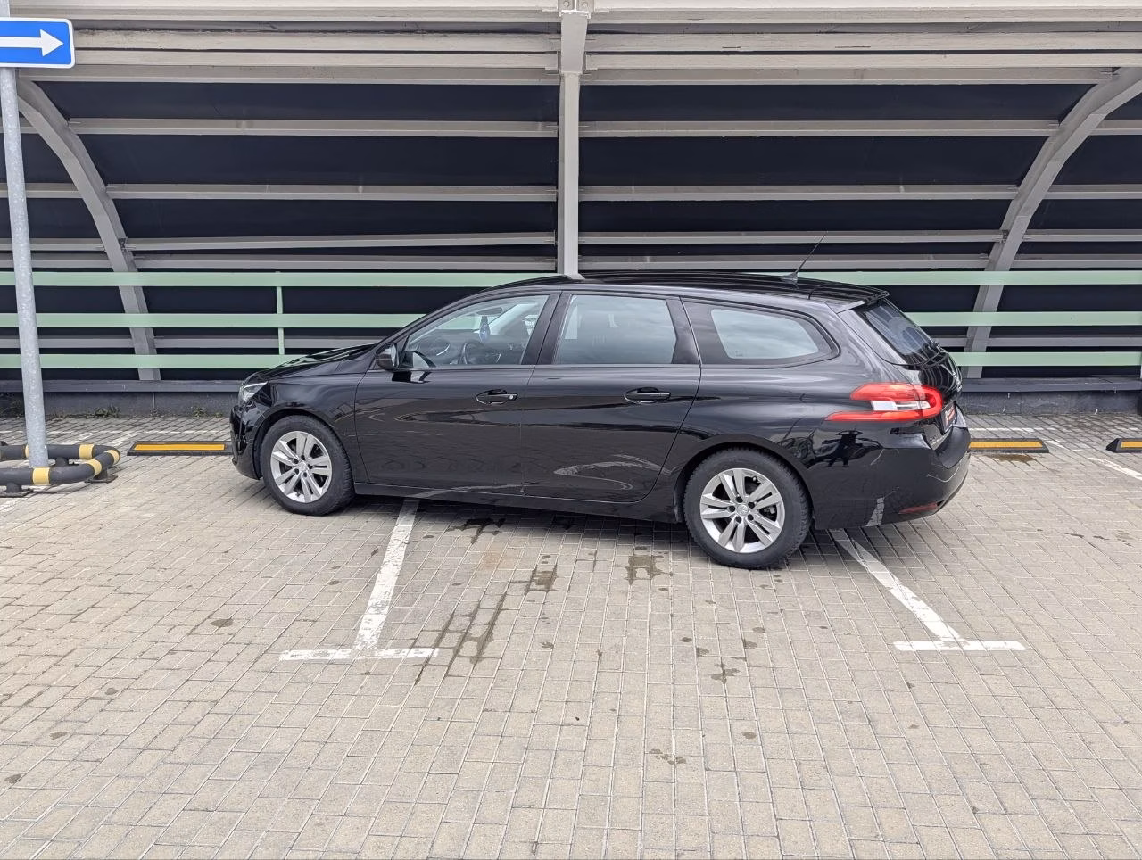 Peugeot 308 фото 5