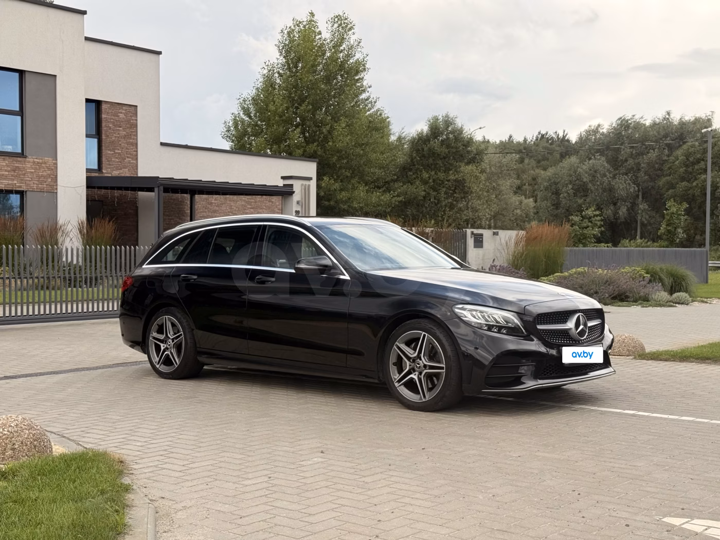 Mercedes-Benz C-Класс фото 7