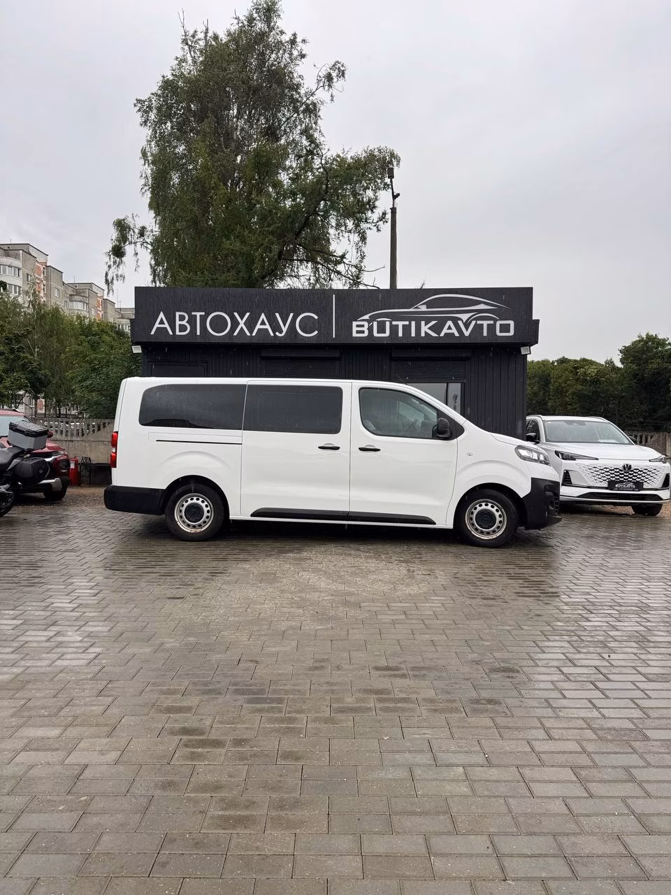 Opel Vivaro фото 4