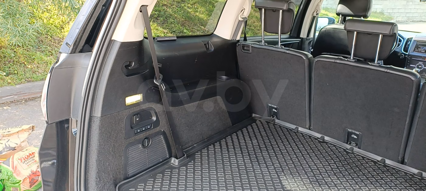 Ford Galaxy фото 25