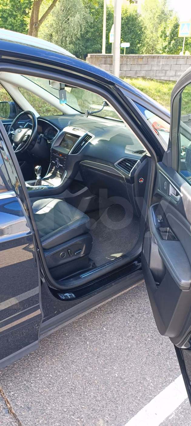Ford Galaxy фото 16