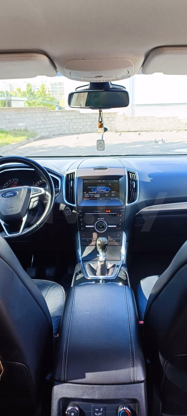 Ford Galaxy фото 18