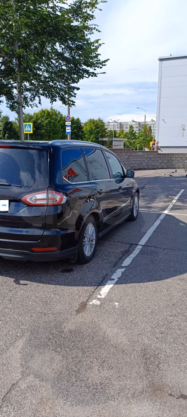 Ford Galaxy фото 5