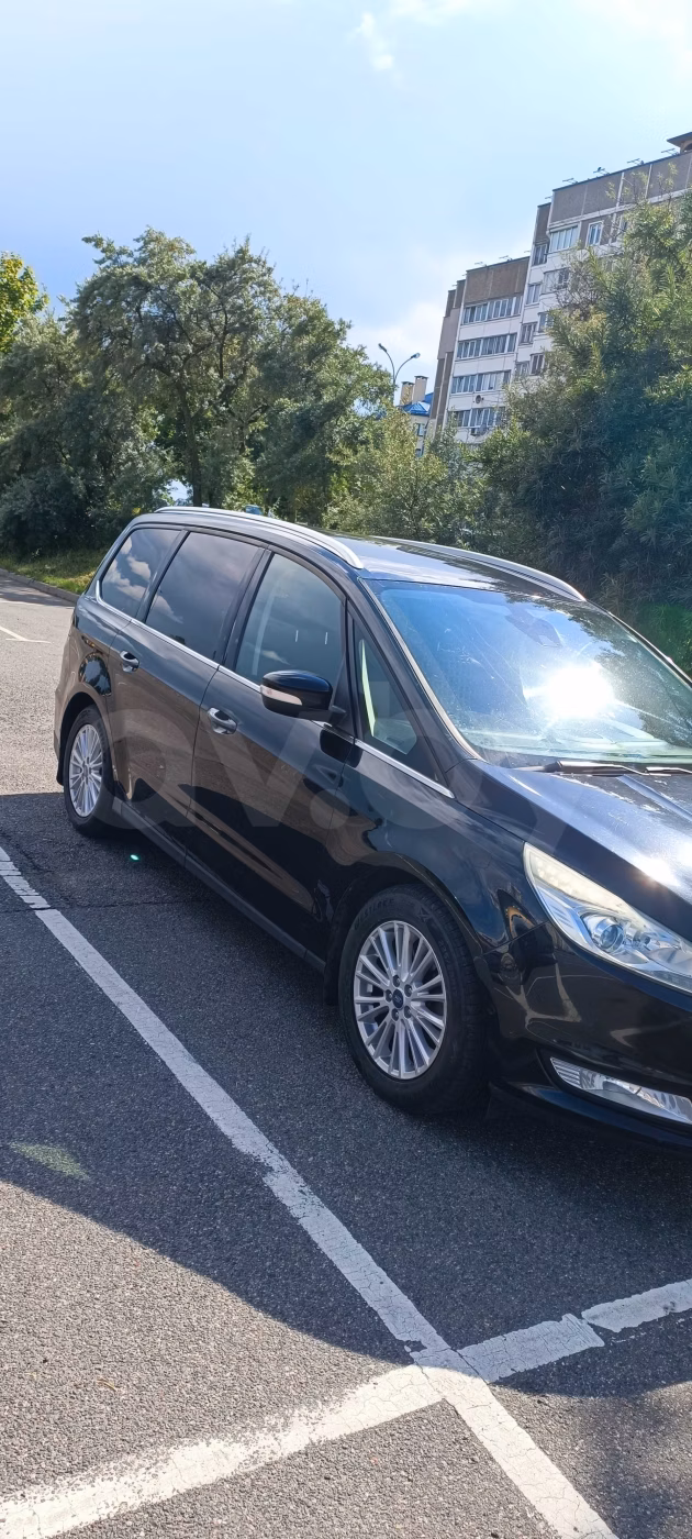 Ford Galaxy фото 3