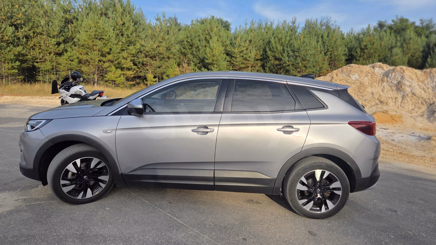 Opel Grandland X фото 16