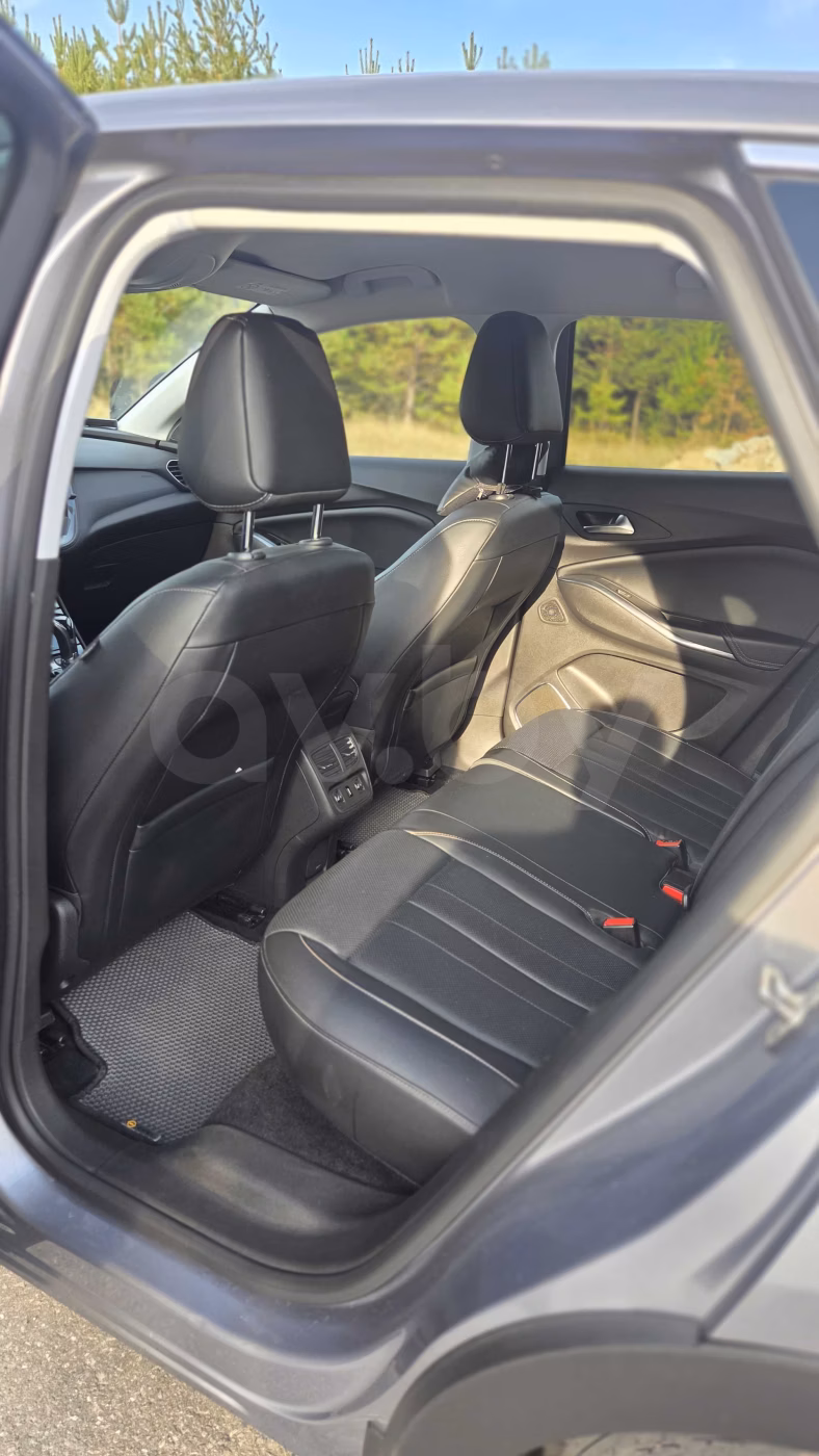 Opel Grandland X фото 19