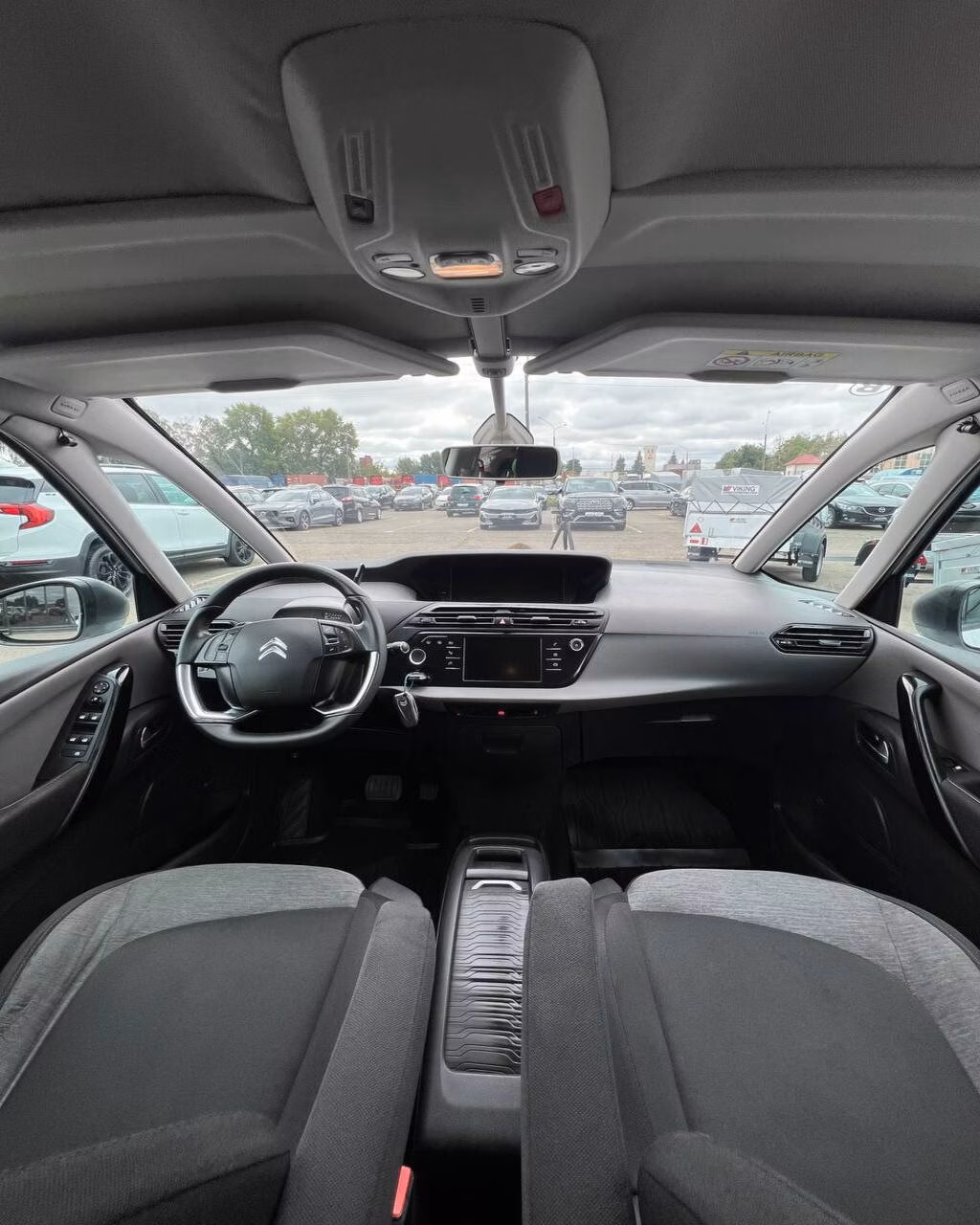 Citroen C4 Grand Spacetourer фото 9