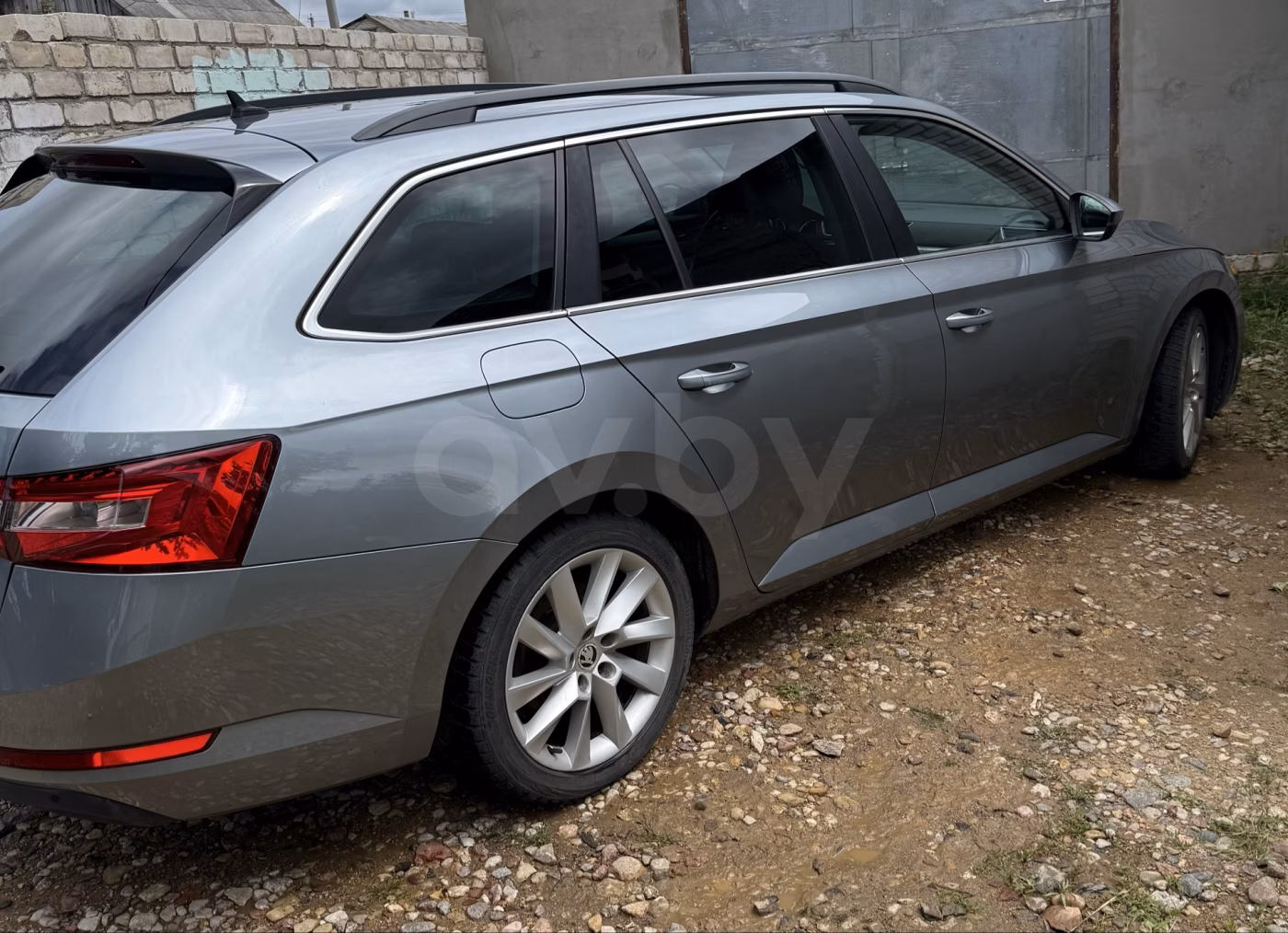 Skoda Superb фото 7