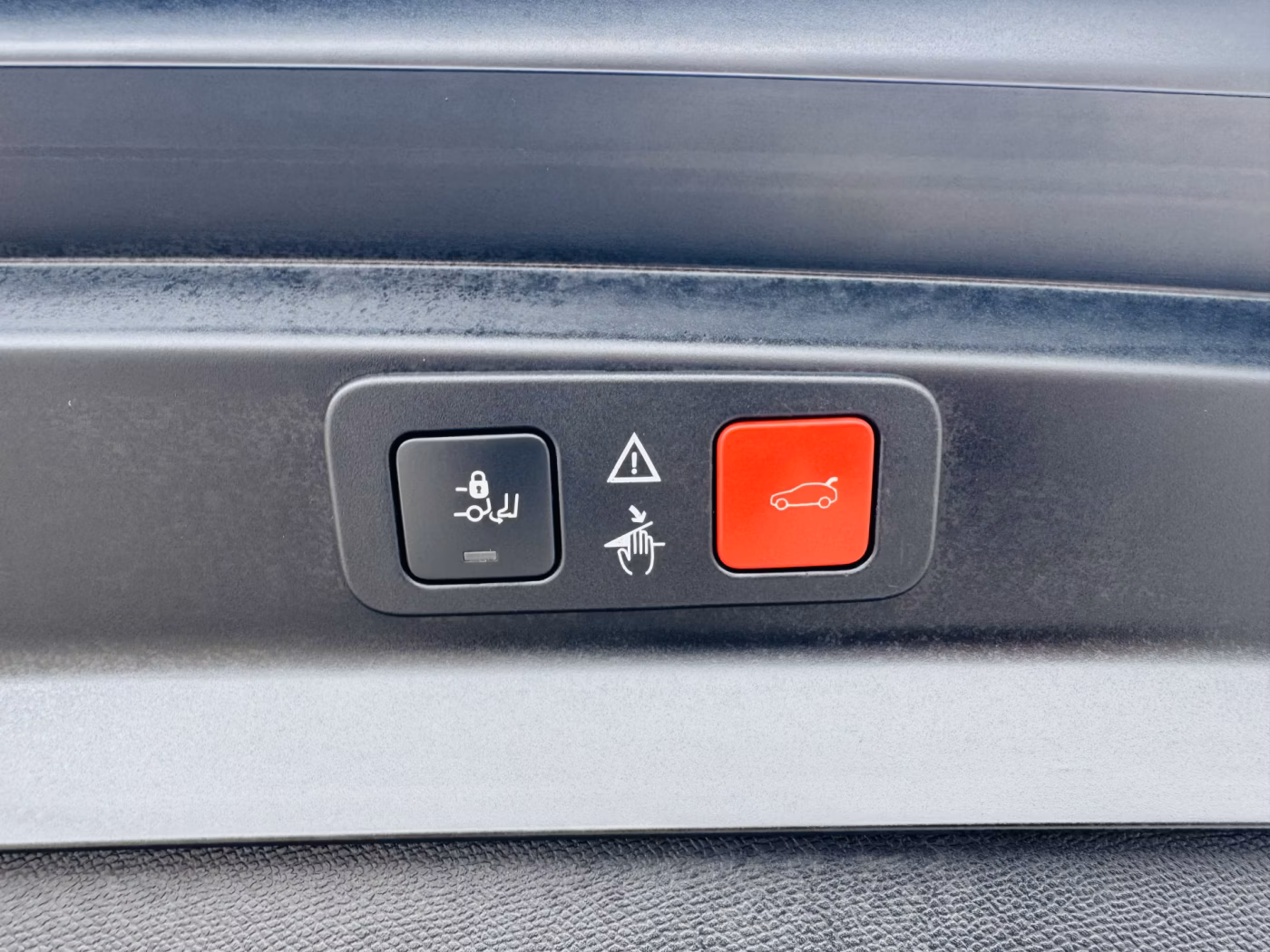 Peugeot 5008 фото 9