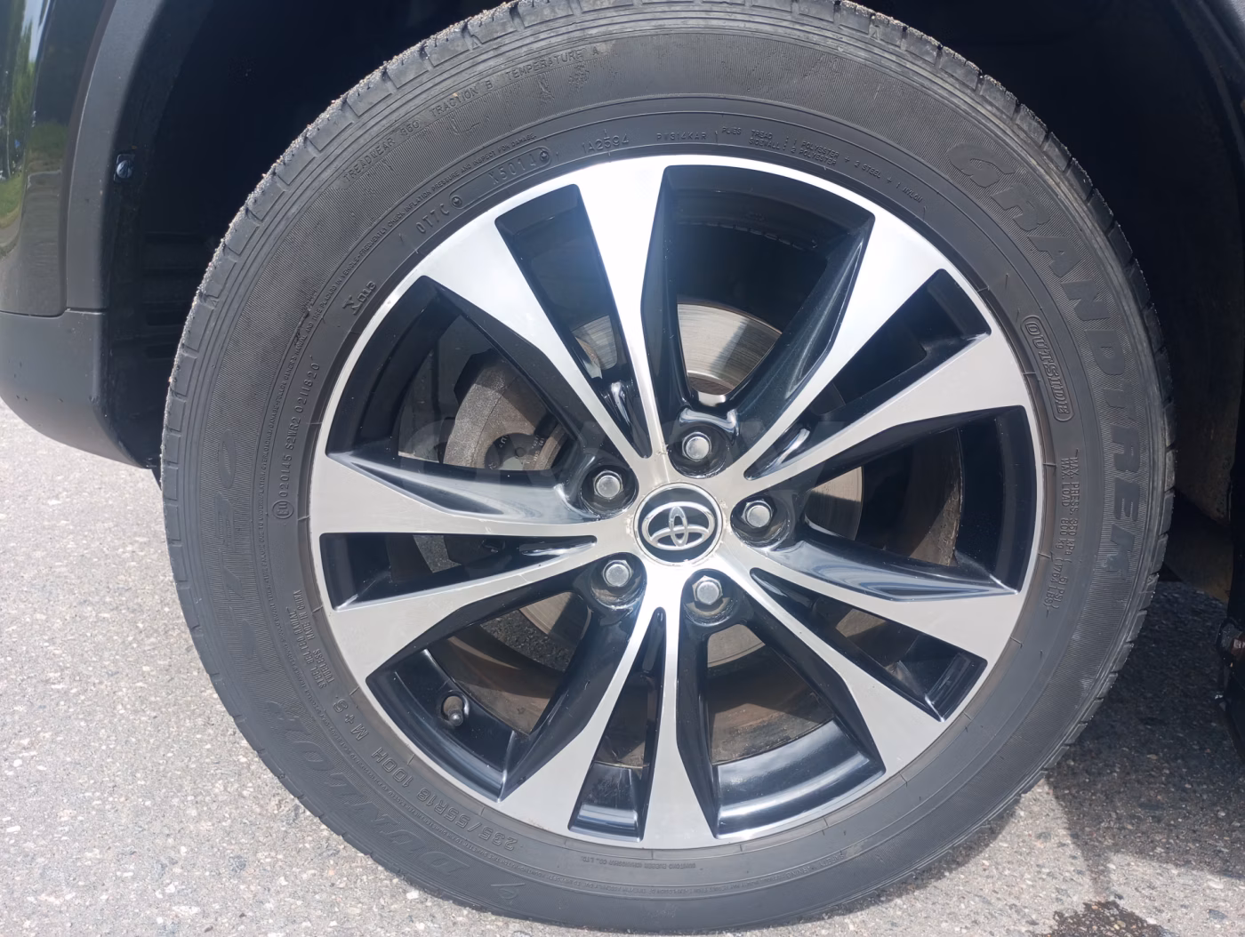 Toyota RAV4 фото 16