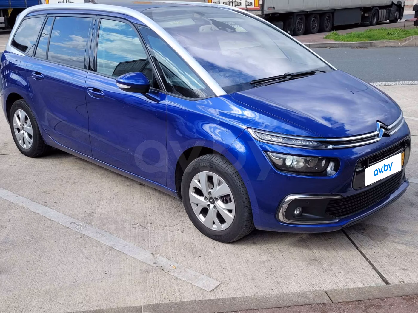 Citroen C4 Grand Spacetourer фото 2