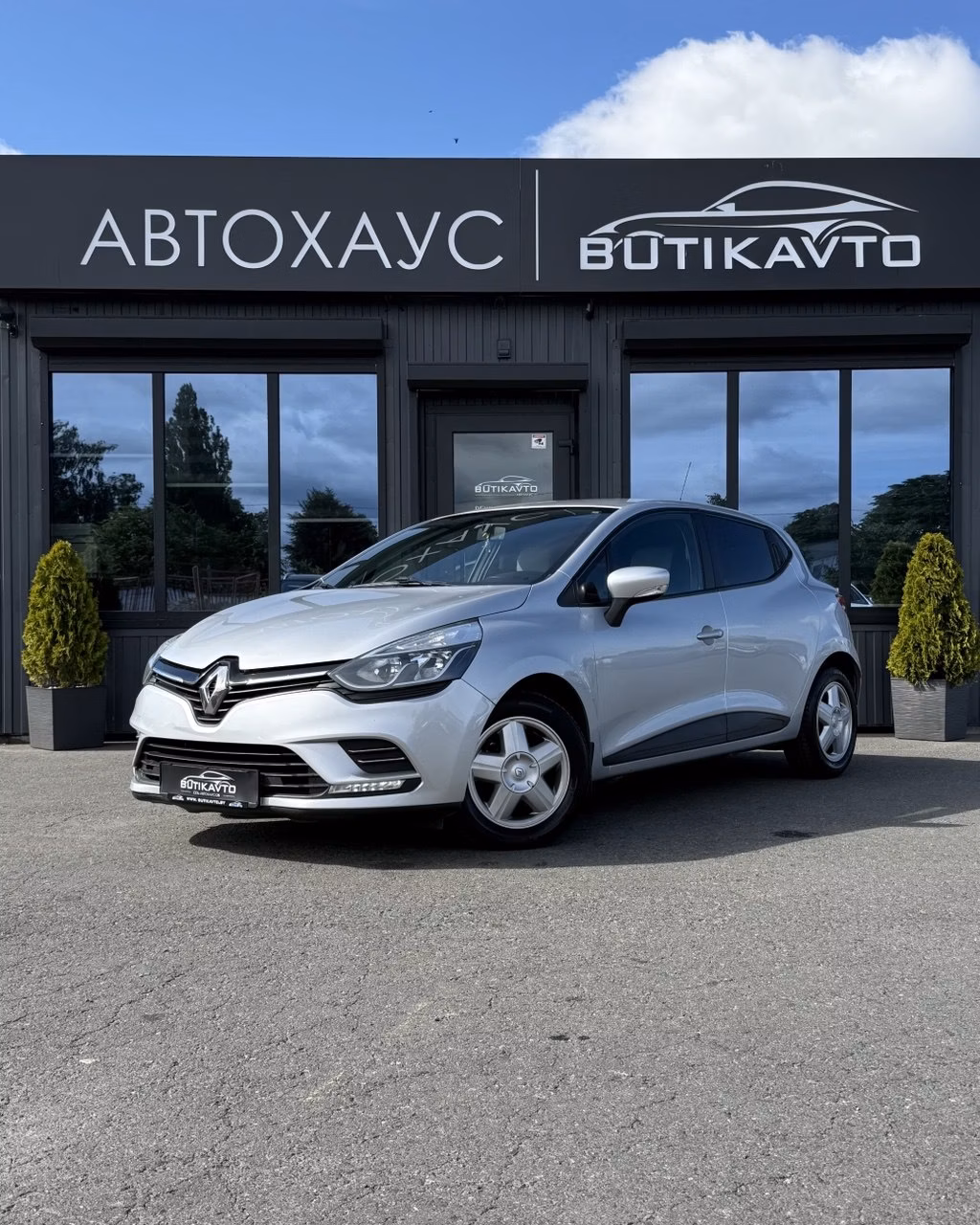 Renault Clio фото 3