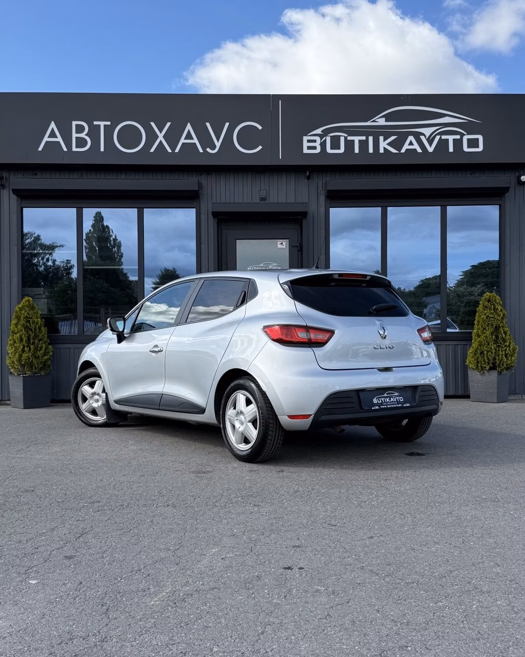 Renault Clio фото 5
