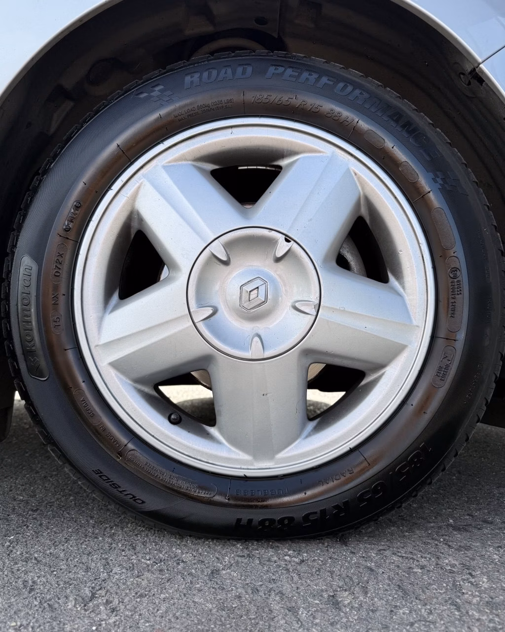 Renault Clio фото 15
