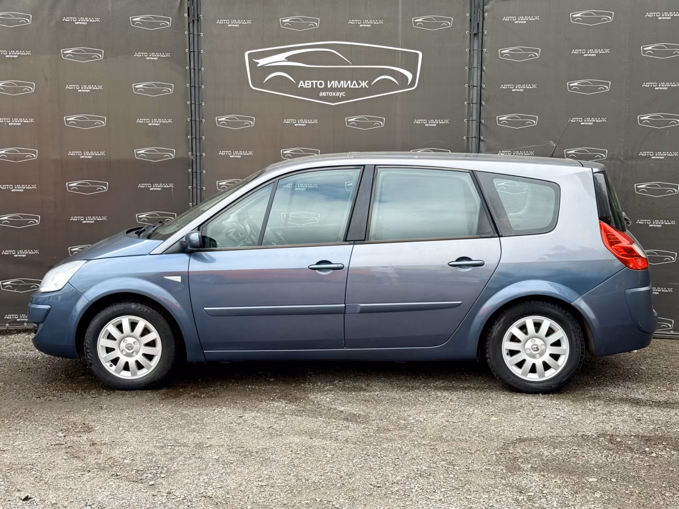 Renault Grand Scenic фото 6