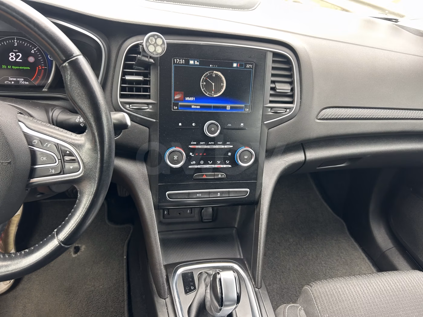 Renault Megane фото 7