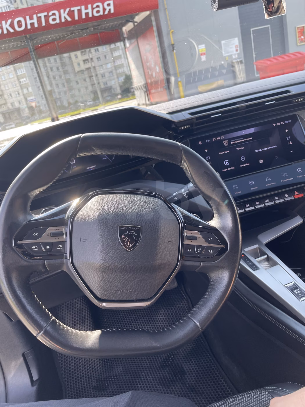 Peugeot 308 фото 9