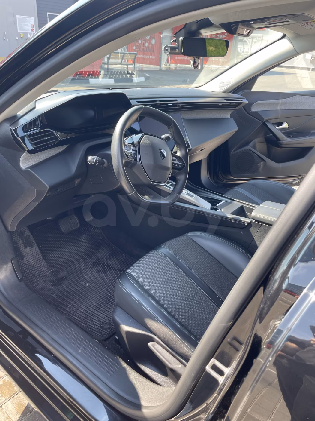 Peugeot 308 фото 11