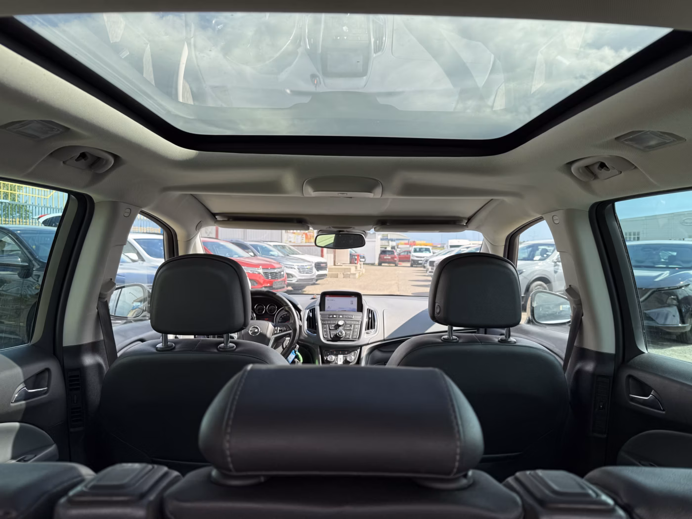 Opel Zafira фото 13