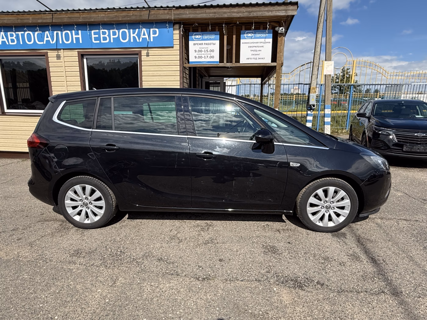 Opel Zafira фото 4
