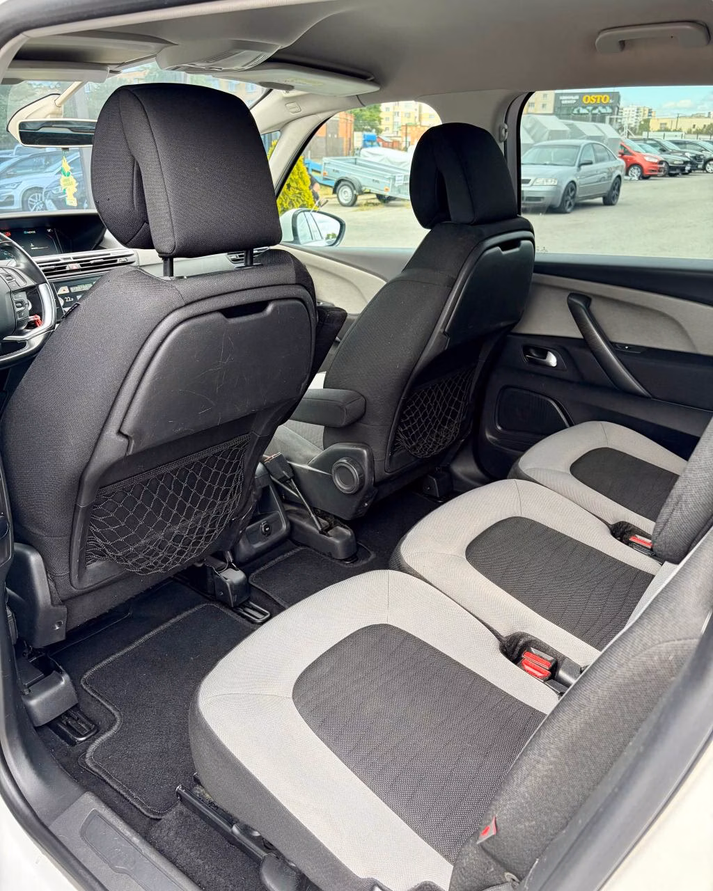Citroen C4 Grand Picasso фото 12