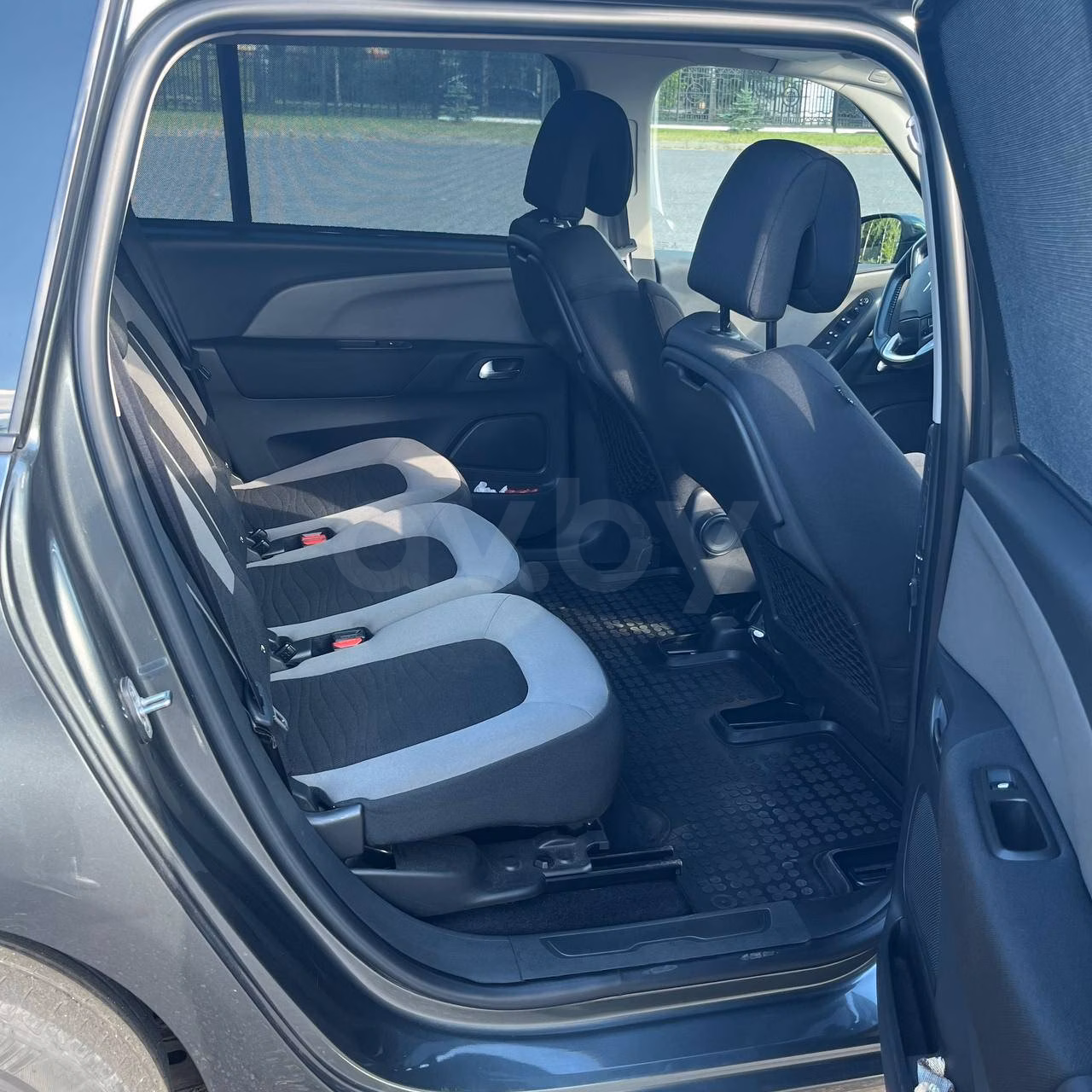 Citroen C4 Grand Picasso фото 18