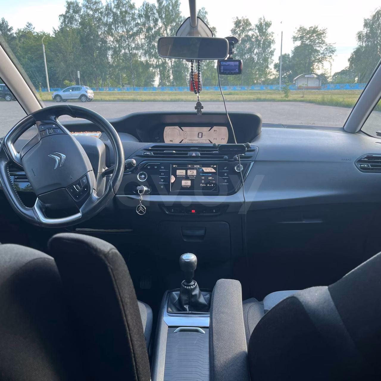 Citroen C4 Grand Picasso фото 12